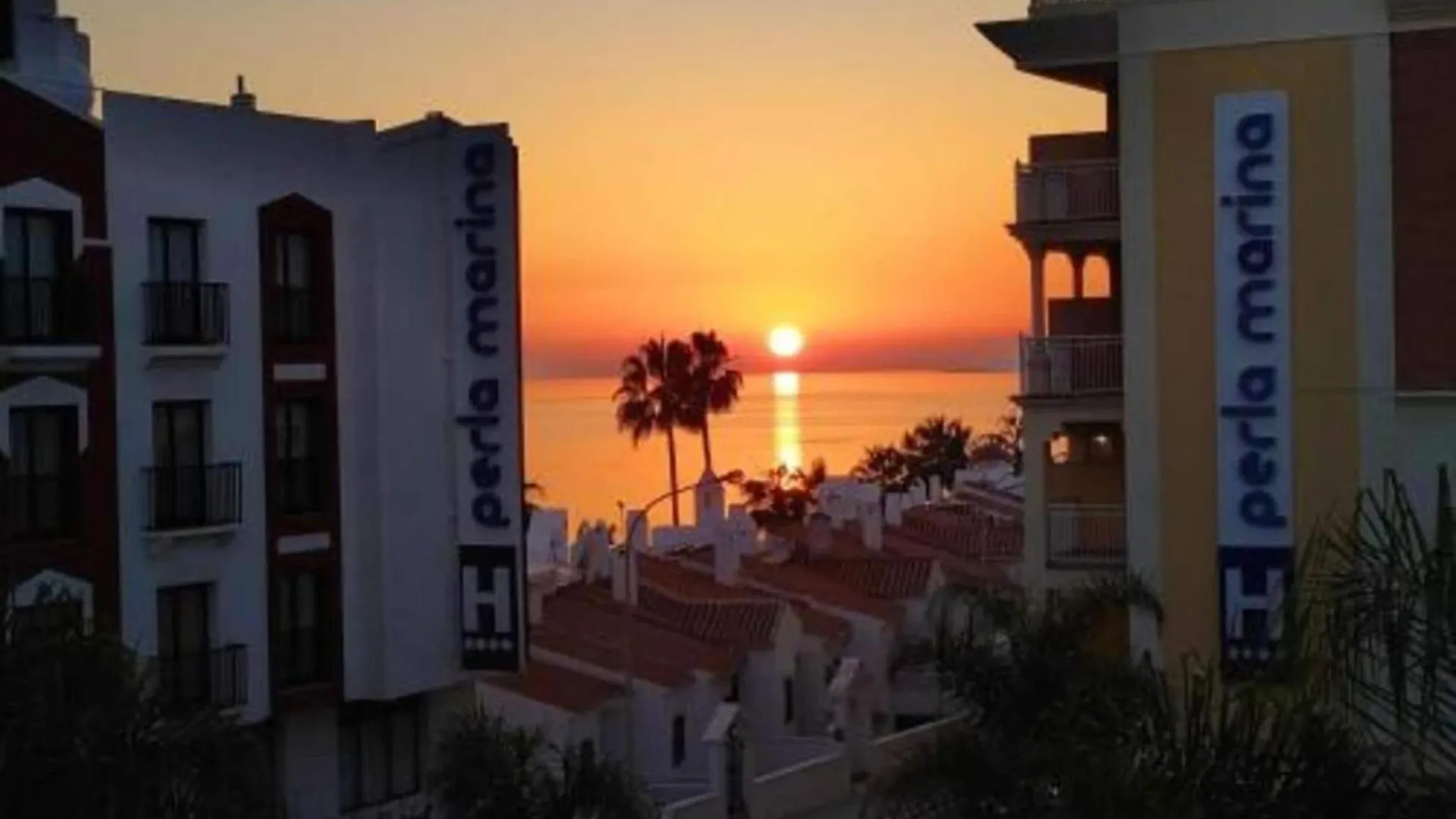 Belvilla By Oyo Apartamento En Nerja Lejlighed